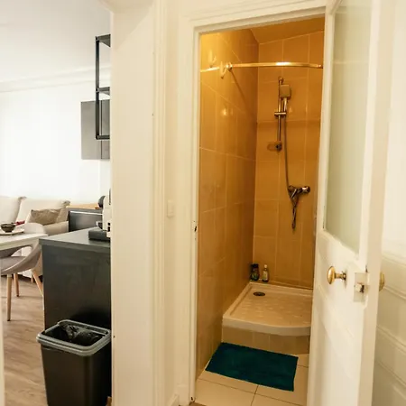 Appartement Lovely Bastille Parijs